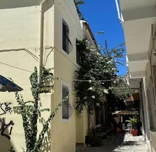 Old Town Traditional House Kos-stad